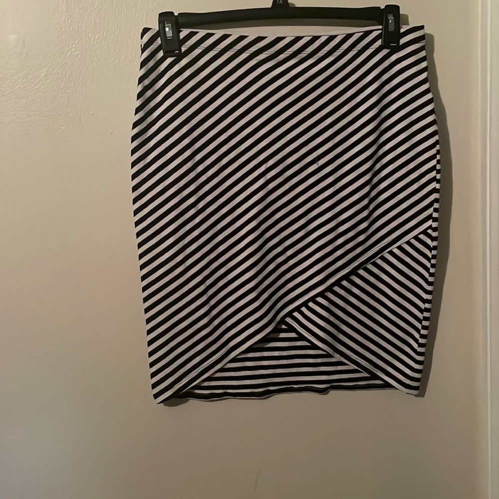 Decree size L skirt